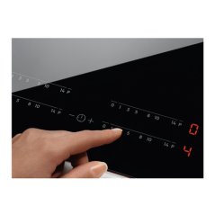 Plaque induction ELECTROLUX DIT60331BK