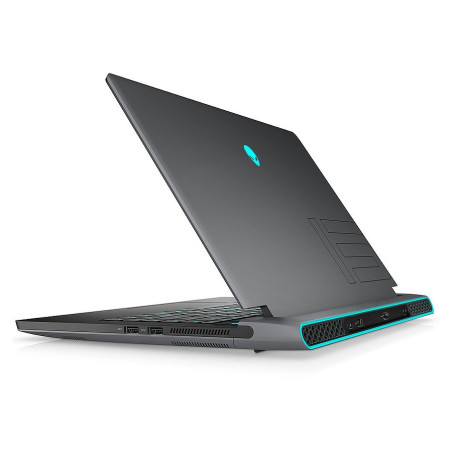 Alienware m15 R6-870